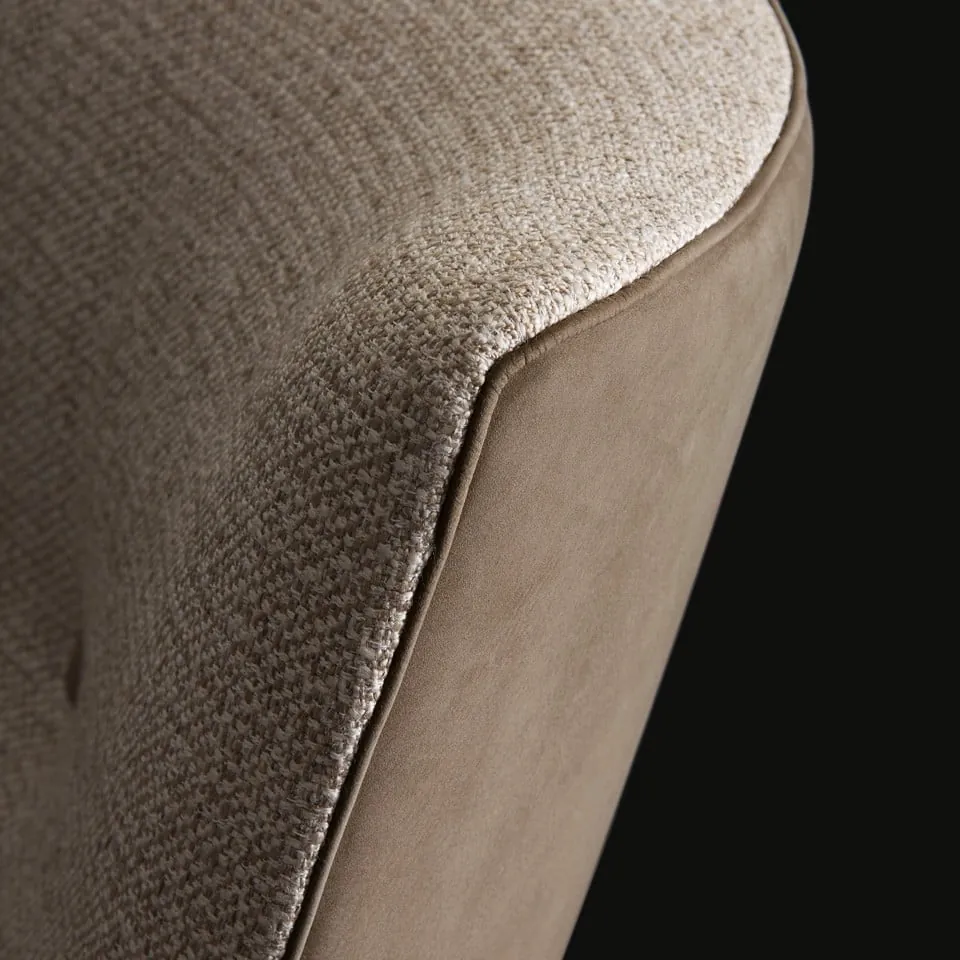 Poliform Gentleman armchairs, poufs and small sofas, photograph 4