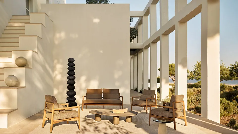 Poliform Magnolia sofa in a room, Poliform wooden seating