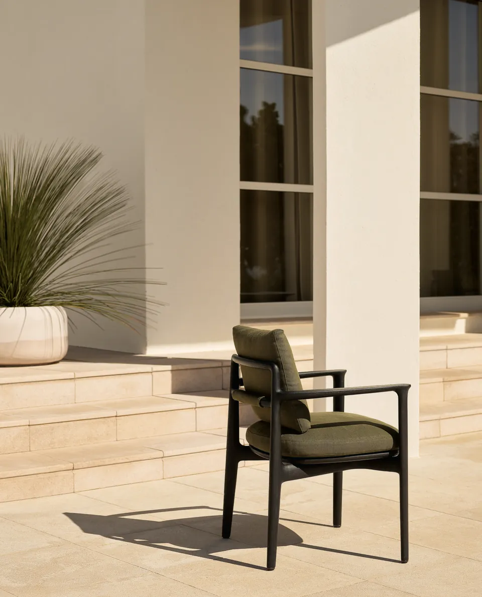 Poliform Magnolia wooden seating drawn from branches, Poliform furniture